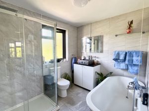 Photo 20- click for photo gallery